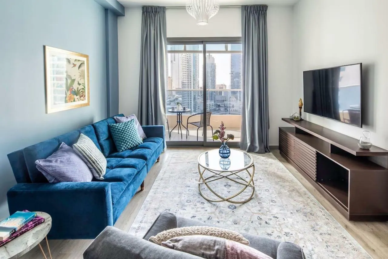 Frank Porter - Marina Diamond 4 Apartment Dubai