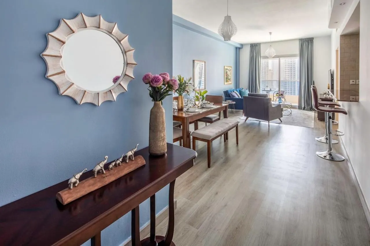Frank Porter - Marina Diamond 4 Apartment Dubai United Arab Emirates